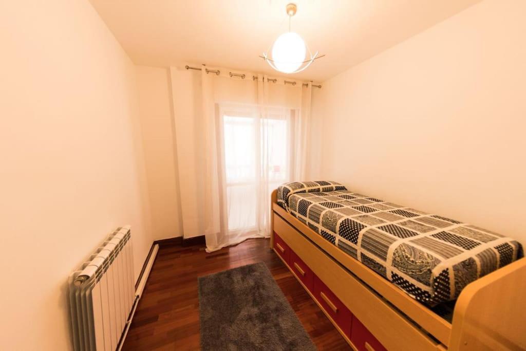 Apartamento Danae Centro Zumaia Exterior photo